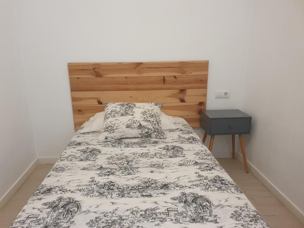 En Corts Flat Apartment Valencia Exterior photo