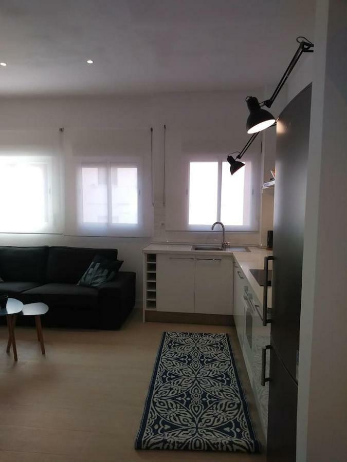 En Corts Flat Apartment Valencia Exterior photo