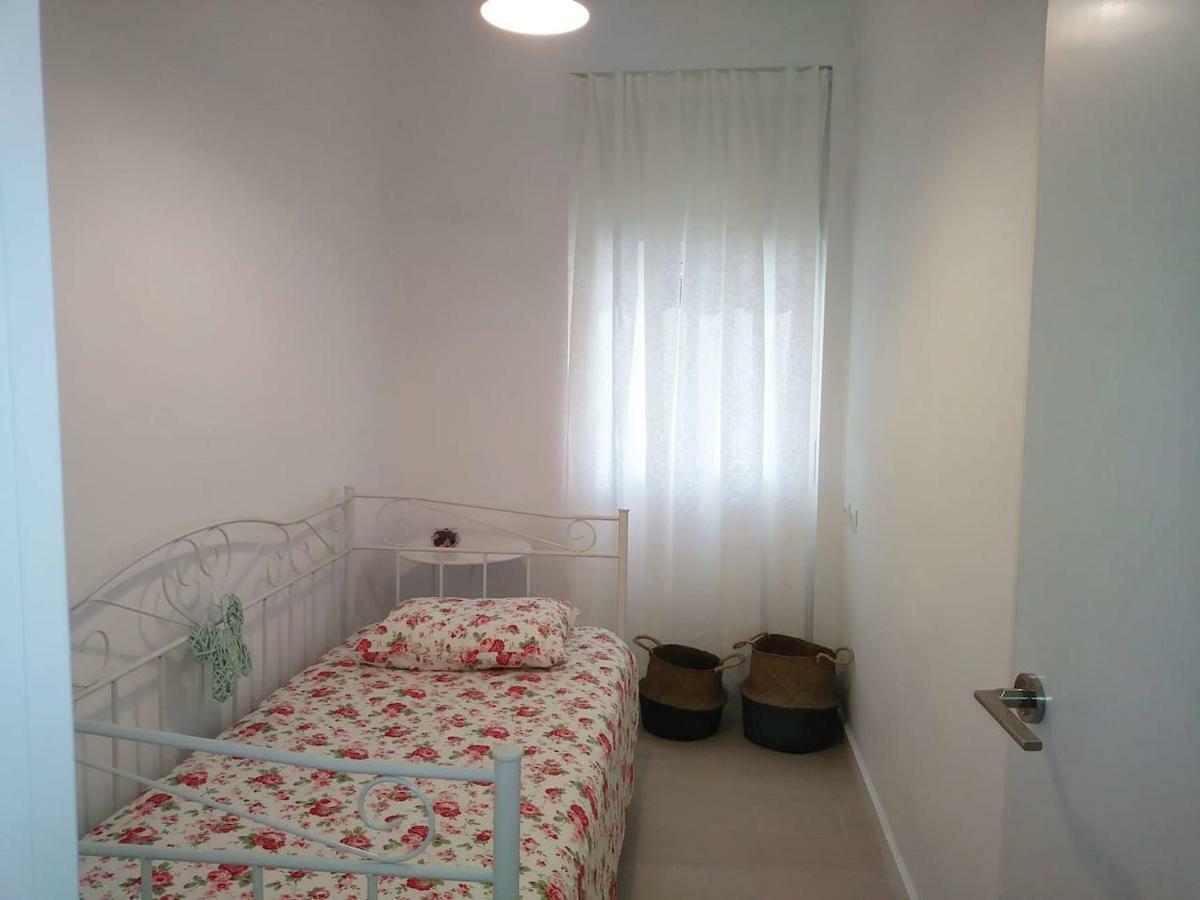 En Corts Flat Apartment Valencia Exterior photo